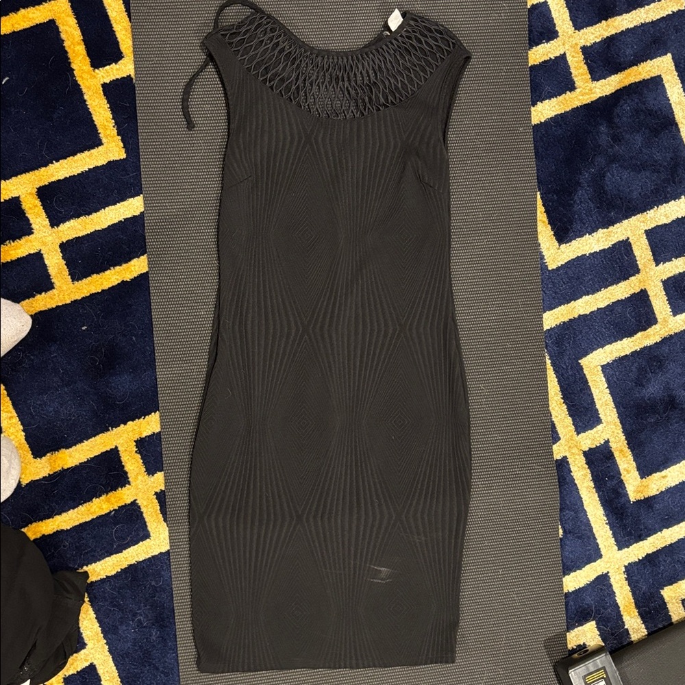 Elegant Black Sleeveless Dress